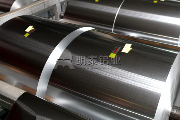 吃貨經(jīng)常舔的酸奶蓋，到底是用的哪種鋁箔做的？