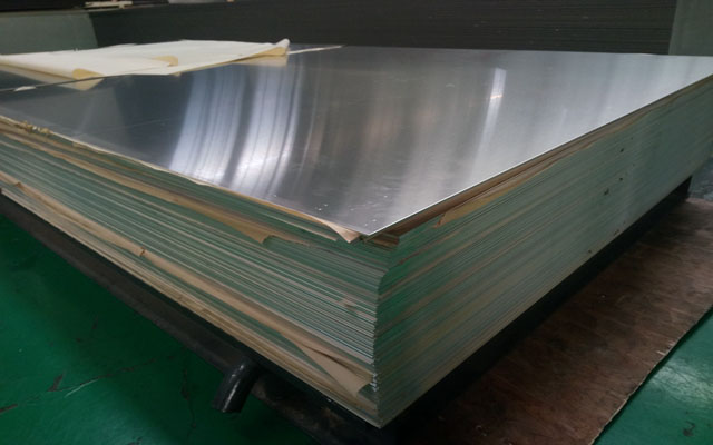 明泰鋁業(yè)介紹氧化鋁板有哪些類型？用途是什么？