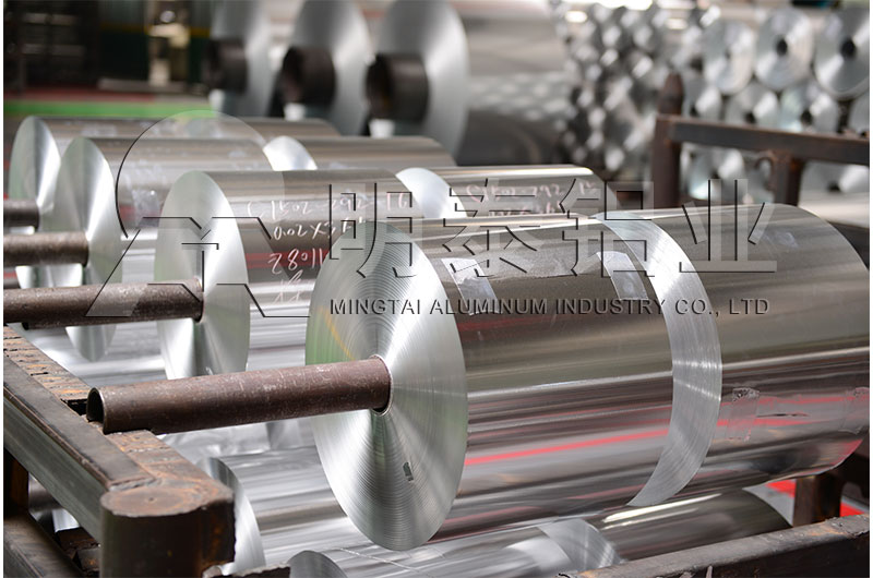 大型鋁箔隔熱汽車(chē)罩廠(chǎng)家_1060鋁箔價(jià)格多少 大型鋁箔隔熱汽車(chē)罩廠(chǎng)家_1060鋁箔價(jià)格多少