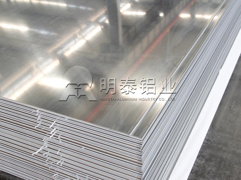河南燈具料3104鋁板生產(chǎn)廠家，上市公司品質(zhì)放心